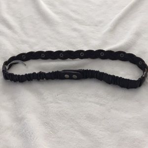 Express leather stretch belt with metal studs